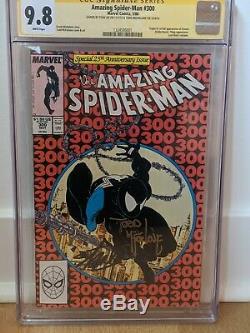 Amazing Spider-Man 300 CGC White Pages 9.8 SS signed Stan Lee / Todd McFarlane