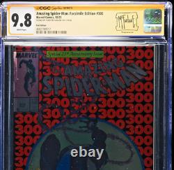 Amazing Spider-Man Facsimile #300 Marvel Signed Todd Mcfarlane CGC 9.8 NM/M Foil