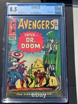 Avengers 25 1966 Marvel Comics CGC VF+ 8.5 Doctor Doom Fantastic Four