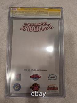 Marvel The Amazing Spider-Man 1 CGC 9.6 Signature Stan Lee John Romita Dan Slott