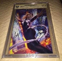 Spider-gwen Ghost Spider #1 Virgin 9.8 Ss Signed Stan Lee Artgerm & Gerry Conway