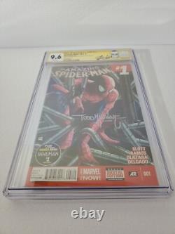 The Amazing Spider-Man 1 CGC Todd McFarlane Spider-Man #1 Variant STAN LEE SIG